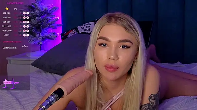 DreamPussyy online show from 01-10-25, 06:09