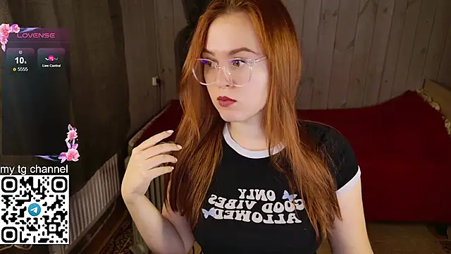 Lila Pitt online show from 01-05-25, 05:51