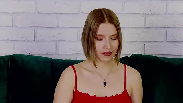 LiliLinn online show from 01-29-25, 11:20