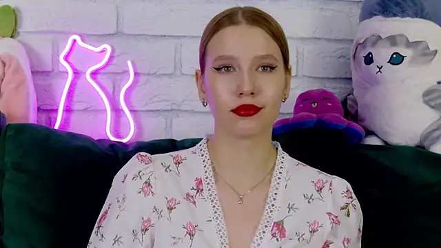 LiliLinn online show from 03-12-25, 02:45