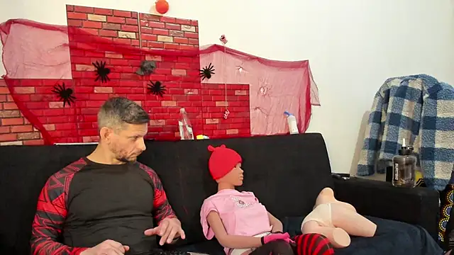 Snapshot of Samurayjiu chatting on 02-05-25, 12:49 Samurayjiu online show from 02-05-25, 12:49