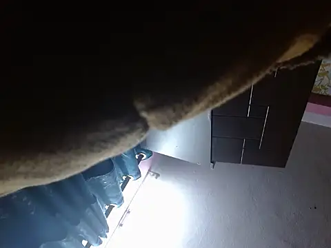 silky milky online show from 11-09-25, 09:24