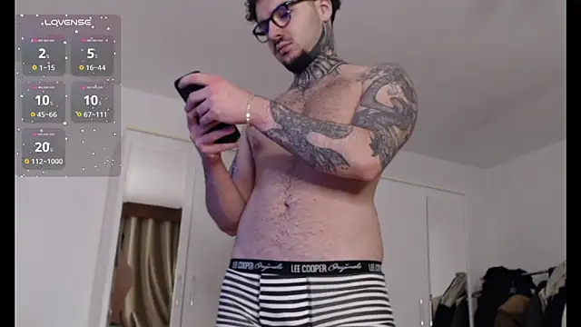 TattedCurls online show from 02-27-25, 02:42