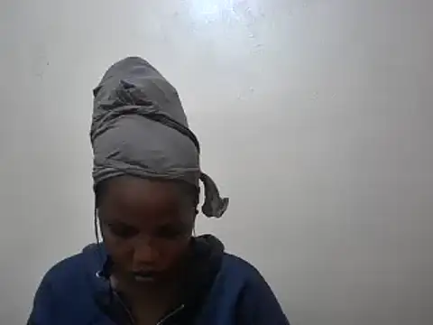 Snapshot of afrikaqueen chatting on 03-22-25, 06:54 afrikaqueen online show from 03-22-25, 06:54