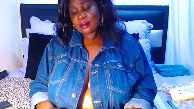 DARKBUSTY030 online show from 03-25-26, 06:03