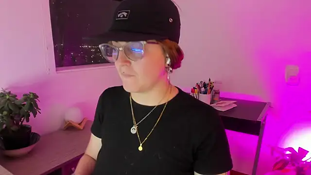 tekila   online show from 04-22-26, 11:39