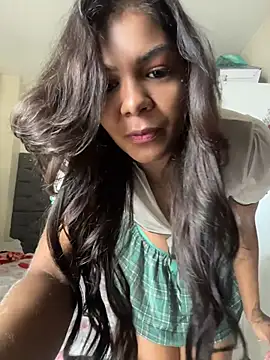 Indiazinhax online show from 04-14-26, 12:11