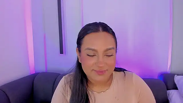 ellamontoya online show from 11-10-25, 12:15