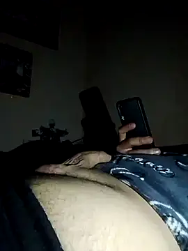 Snapshot of Pitograndemaclein chatting on 01-14-26, 11:05 Pitograndemaclein online show from 01-14-26, 11:05