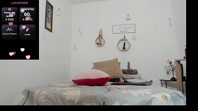 Snapshot of clarise_cooper chatting on 02-18-26, 08:10 clarise cooper online show from 02-18-26, 08:10