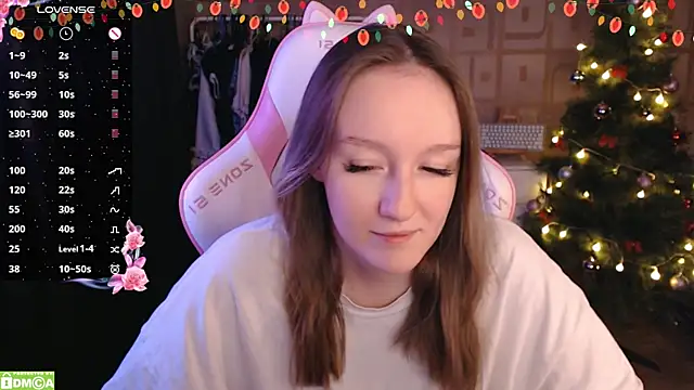 MoonlishSiren online show from 12-24-24, 06:50