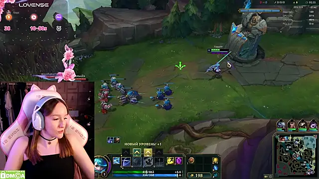 MoonlishSiren online show from 01-08-25, 09:01