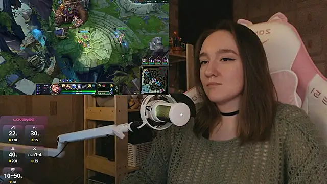 MoonlishSiren online show from 03-19-26, 07:40