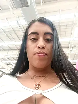 Snapshot of Freyja300 chatting on 12-17-24, 07:48 Freyja300 online show from 12-17-24, 07:48