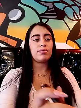 Snapshot of Freyja300 chatting on 12-28-24, 08:25 Freyja300 online show from 12-28-24, 08:25