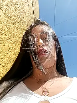 Snapshot of Freyja300 chatting on 01-22-25, 05:59 Freyja300 online show from 01-22-25, 05:59