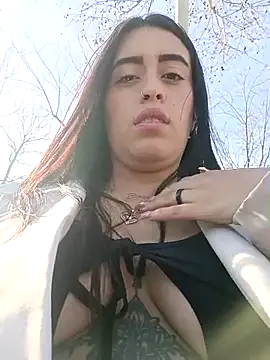 Snapshot of Freyja300 chatting on 02-26-25, 09:32 Freyja300 online show from 02-26-25, 09:32