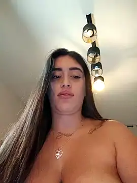 Snapshot of Freyja300 chatting on 09-27-25, 02:16 Freyja300 online show from 09-27-25, 02:16