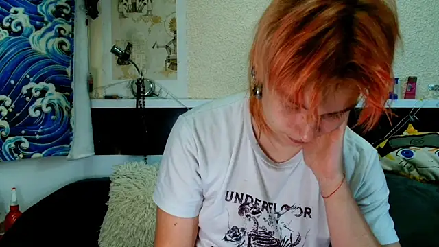 Sophie Bell online show from 06-04-26, 04:35