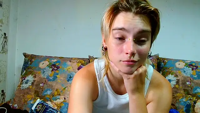 Sophie Bell online show from 08-02-26, 10:52