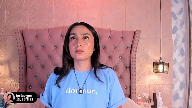 Snapshot of lia_sofiia chatting on 03-20-26, 09:25 lia sofiia online show from 03-20-26, 09:25