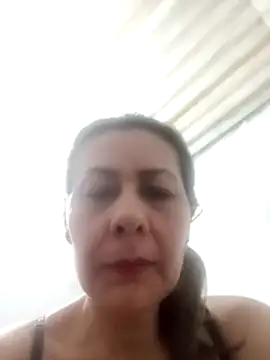 Snapshot of Mia-funny20 chatting on 01-10-25, 08:15 Mia-funny20 online show from 01-10-25, 08:15