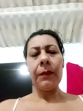 Snapshot of Mia-funny20 chatting on 01-12-25, 02:41 Mia-funny20 online show from 01-12-25, 02:41