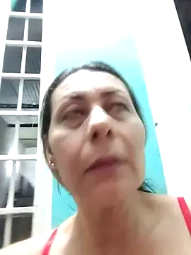 Snapshot of Mia-funny20 chatting on 02-15-25, 08:11 Mia-funny20 online show from 02-15-25, 08:11