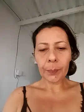 Snapshot of Mia-funny20 chatting on 03-15-25, 12:45 Mia-funny20 online show from 03-15-25, 12:45