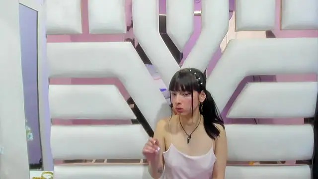 Aurora 18 online show from 01-27-25, 11:54