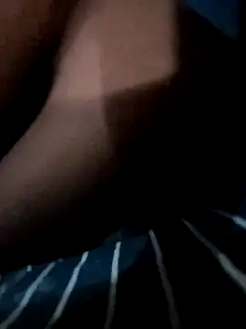 Snapshot of Aash_Slave_Boy chatting on 02-09-26, 01:48 Aash Slave Boy online show from 02-09-26, 01:48