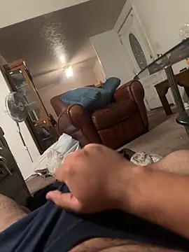 Jayare95 online show from 11-20-25, 03:18