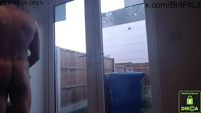 Snapshot of BritishHappyEnding chatting on 01-02-25, 02:24 BritishHappyEnding online show from 01-02-25, 02:24