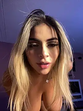 MiaWhitePink  online show from 01-23-25, 10:32