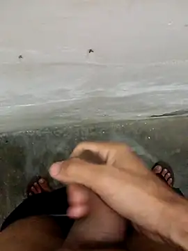 Snapshot of Sweety_2144 chatting on 03-02-25, 12:43 Sweety 2144 online show from 03-02-25, 12:43