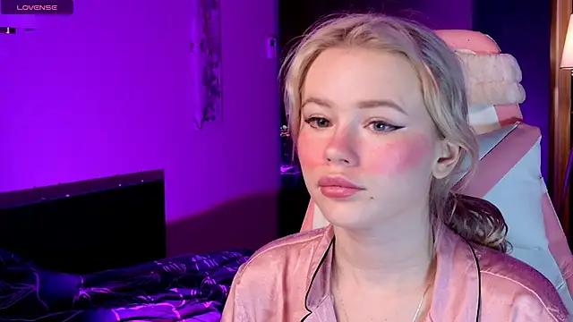 LexieLoree online show from 03-10-25, 04:17