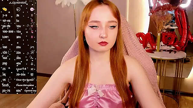 Emma Chery online show from 02-06-25, 11:43