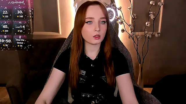 Emma Chery online show from 11-23-25, 01:44