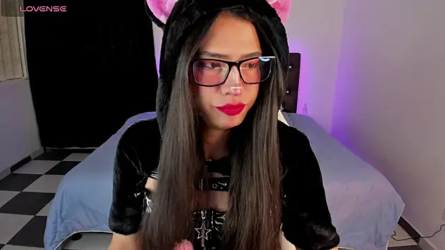 Snapshot of paula_kawaiifu_ chatting on 01-14-25, 02:22 paula kawaiifu online show from 01-14-25, 02:22