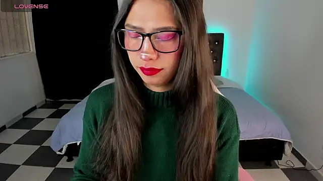 Snapshot of paula_kawaiifu_ chatting on 01-15-25, 02:02 paula kawaiifu online show from 01-15-25, 02:02