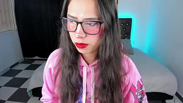 Snapshot of paula_kawaiifu_ chatting on 03-08-25, 01:36 paula kawaiifu online show from 03-08-25, 01:36