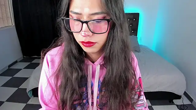Snapshot of paula_kawaiifu_ chatting on 03-08-25, 04:39 paula kawaiifu online show from 03-08-25, 04:39