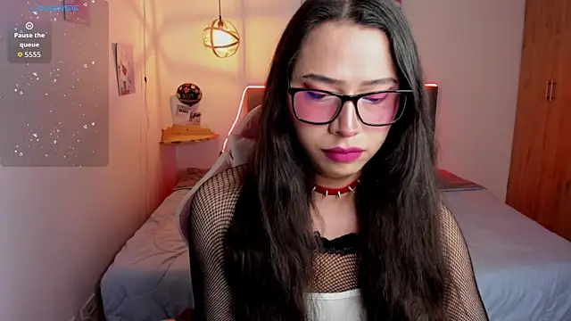 paula kawaiifu  online show from 10-24-25, 02:35