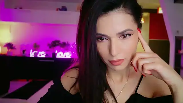 MissSmiley26 online show from 12-18-25, 09:21