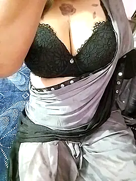 Snapshot of SHUBHI880 chatting on 03-19-26, 05:06 SHUBHI880 online show from 03-19-26, 05:06