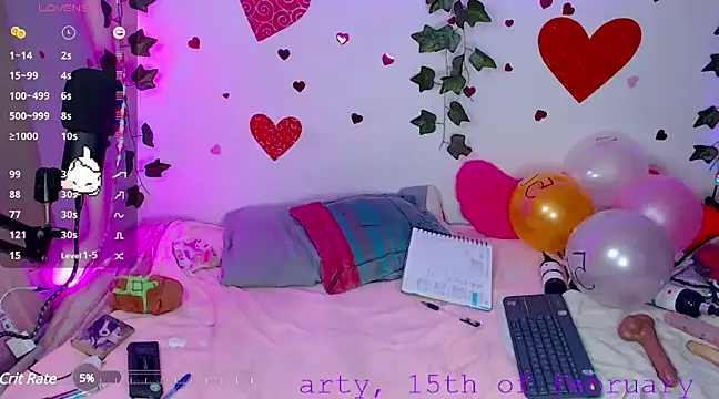 Snapshot of sophie_north chatting on 02-14-25, 07:12 sophie north online show from 02-14-25, 07:12