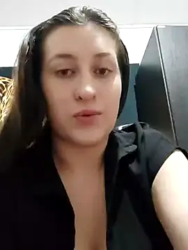 dulccemaria24 online show from 01-12-25, 07:42