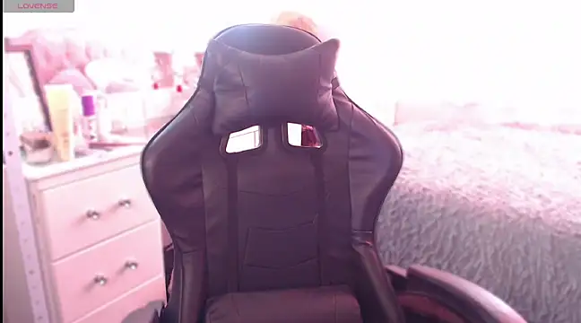 Beamber  online show from 03-16-25, 01:49