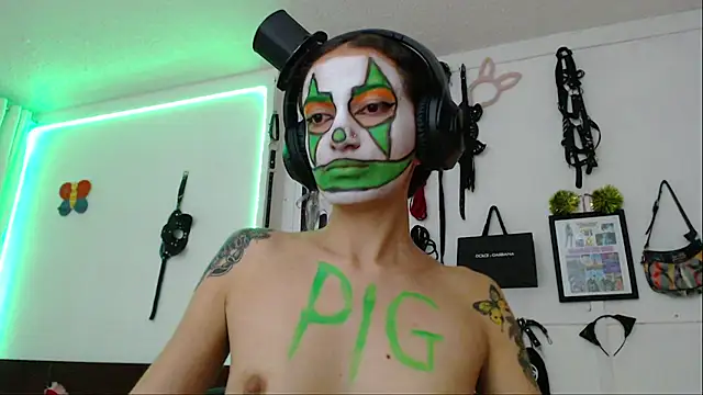 Eloise-brown online show from 02-01-25, 03:19