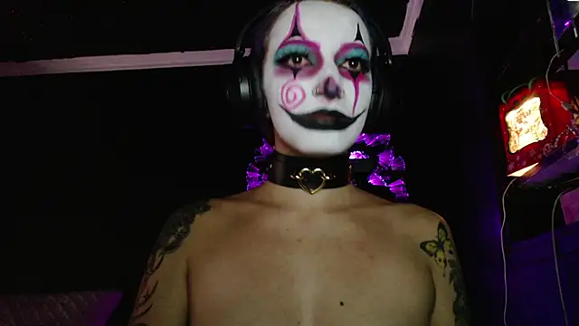 Eloise-brown online show from 12-04-25, 07:44